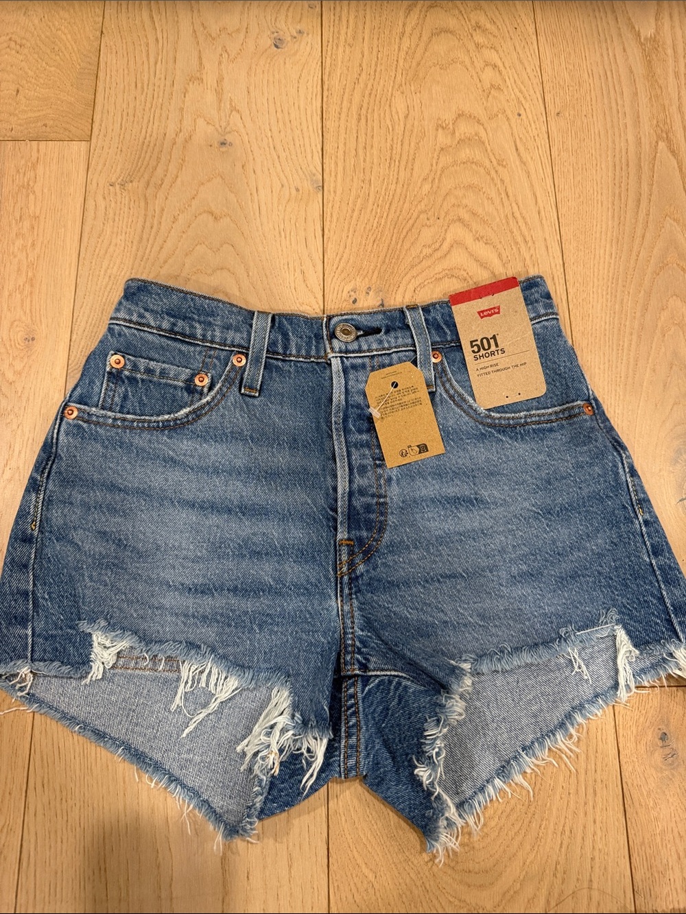 New levis size 25